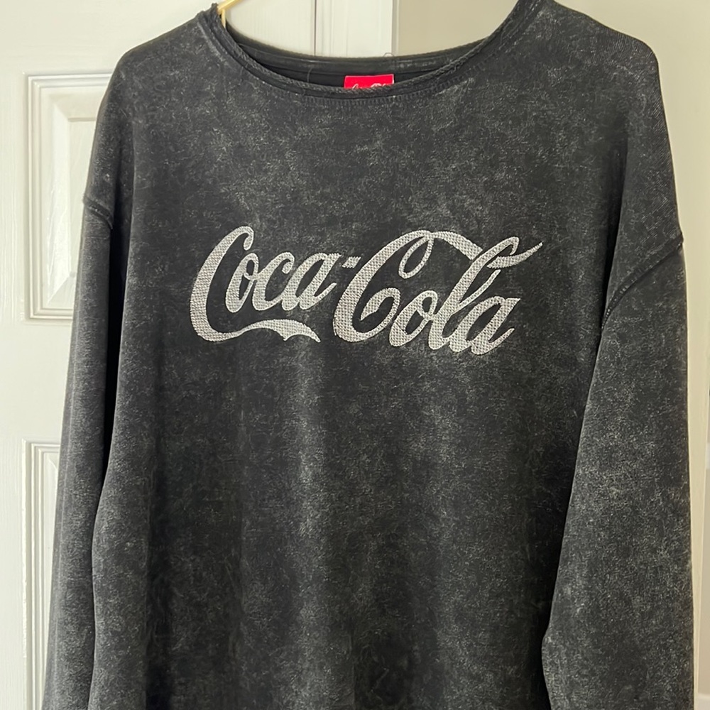 COPY - Coca-Cola Women’s pullover sweatshirt large